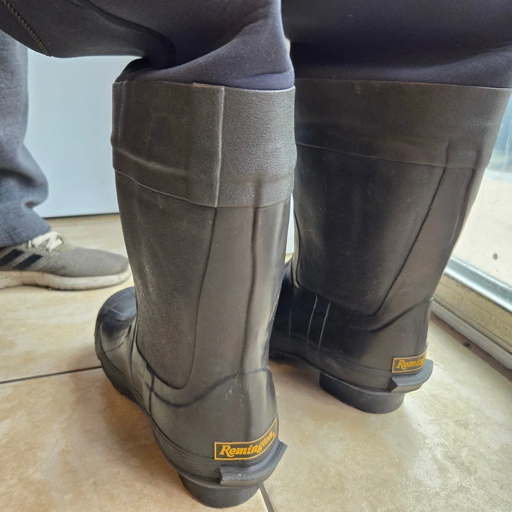 Remington Fishing Waders Mens Size 10 Black Neoprene Thinsulate Insulated Boots
